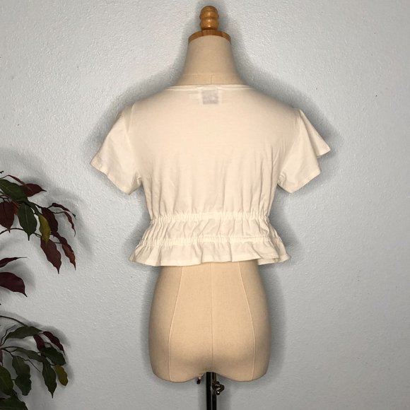 Princess Polly Jamison Reid White Crop Top Short Sleeve 4 - Picture 2 of 5